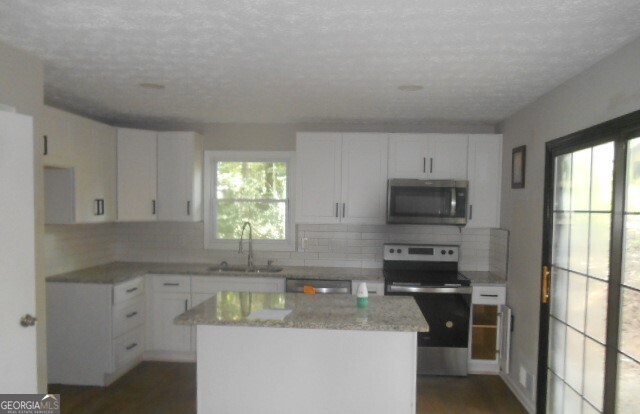 4485 Spring Valley Parkway Property Photo 2