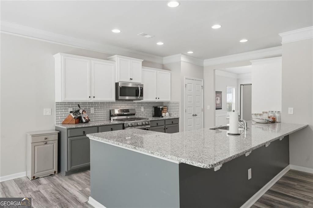 222 Woodford Drive Property Photo 21