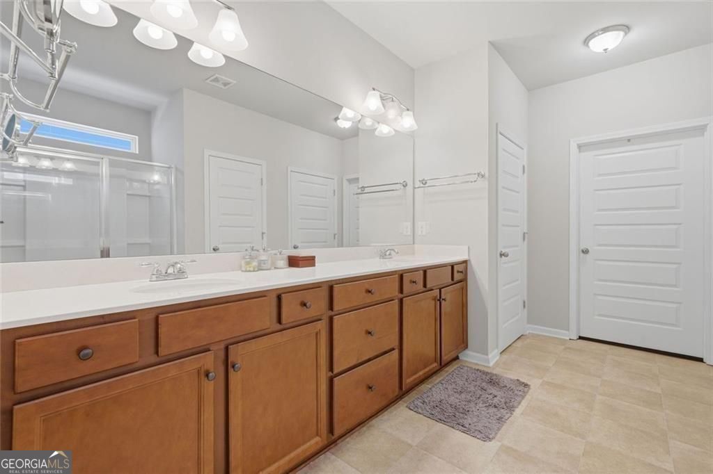 222 Woodford Drive Property Photo 36
