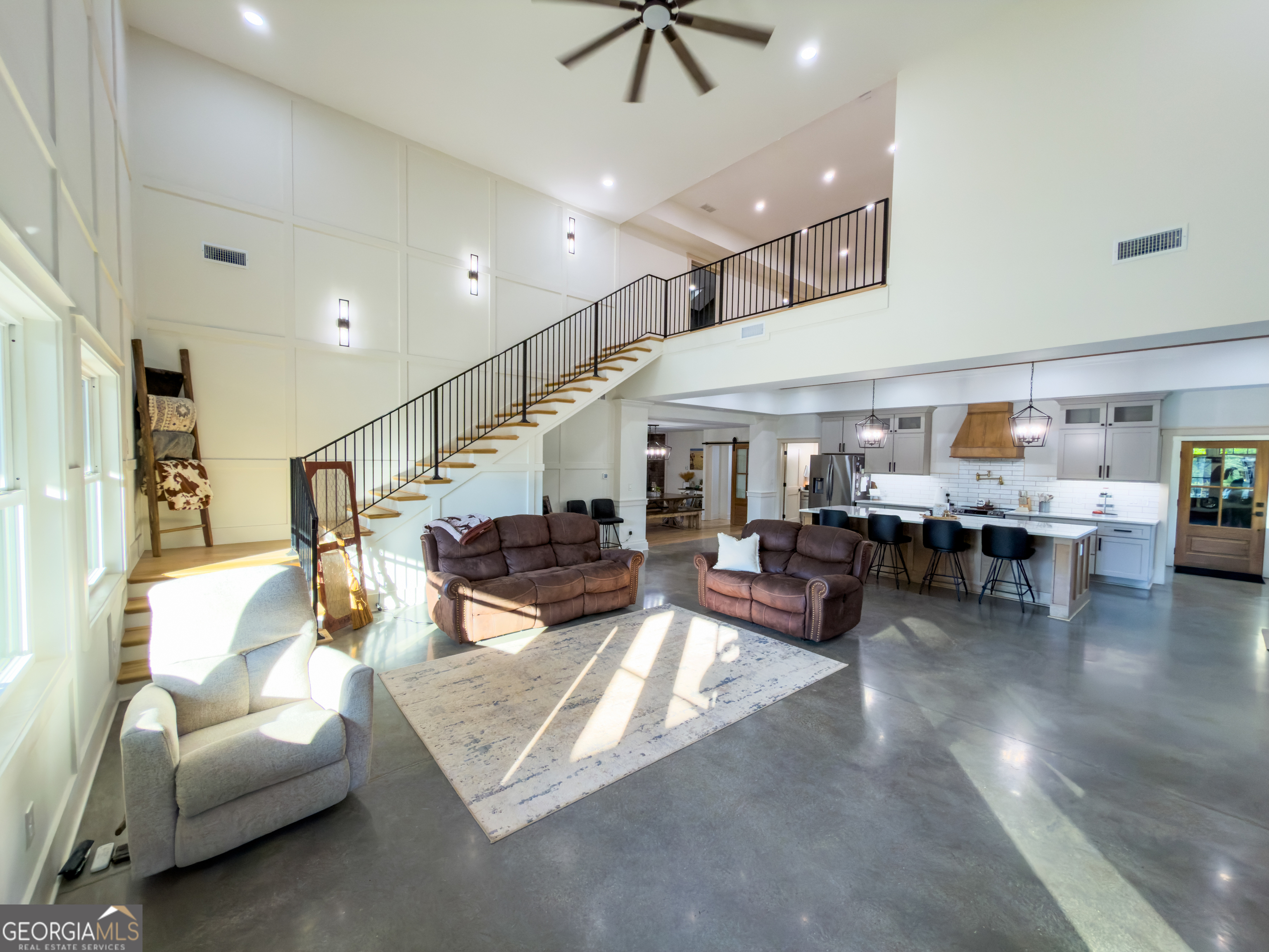259 Garner Road Property Photo 11
