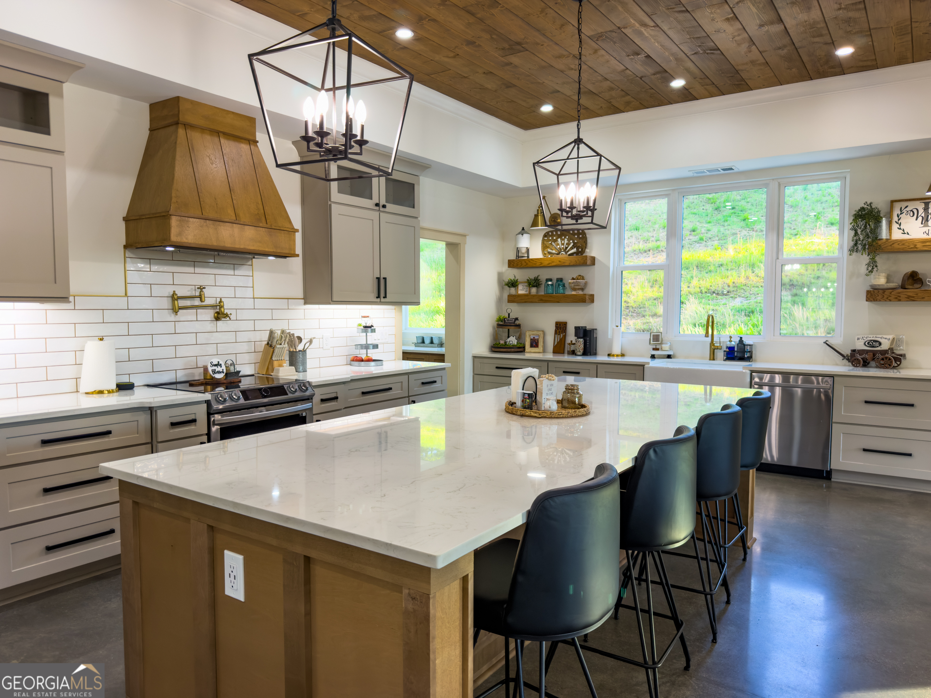 259 Garner Road Property Photo 16