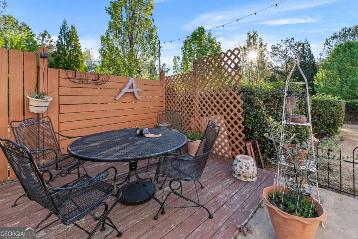 135 Splinter Court Property Photo 38