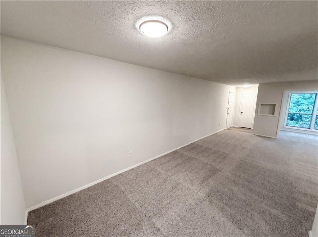 1005 Dunbar Drive Property Photo 9