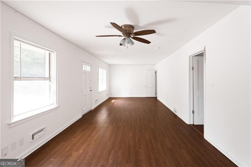 2203 Second Avenue Property Photo 6