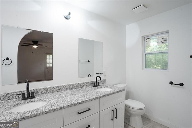 2203 Second Avenue Property Photo 12