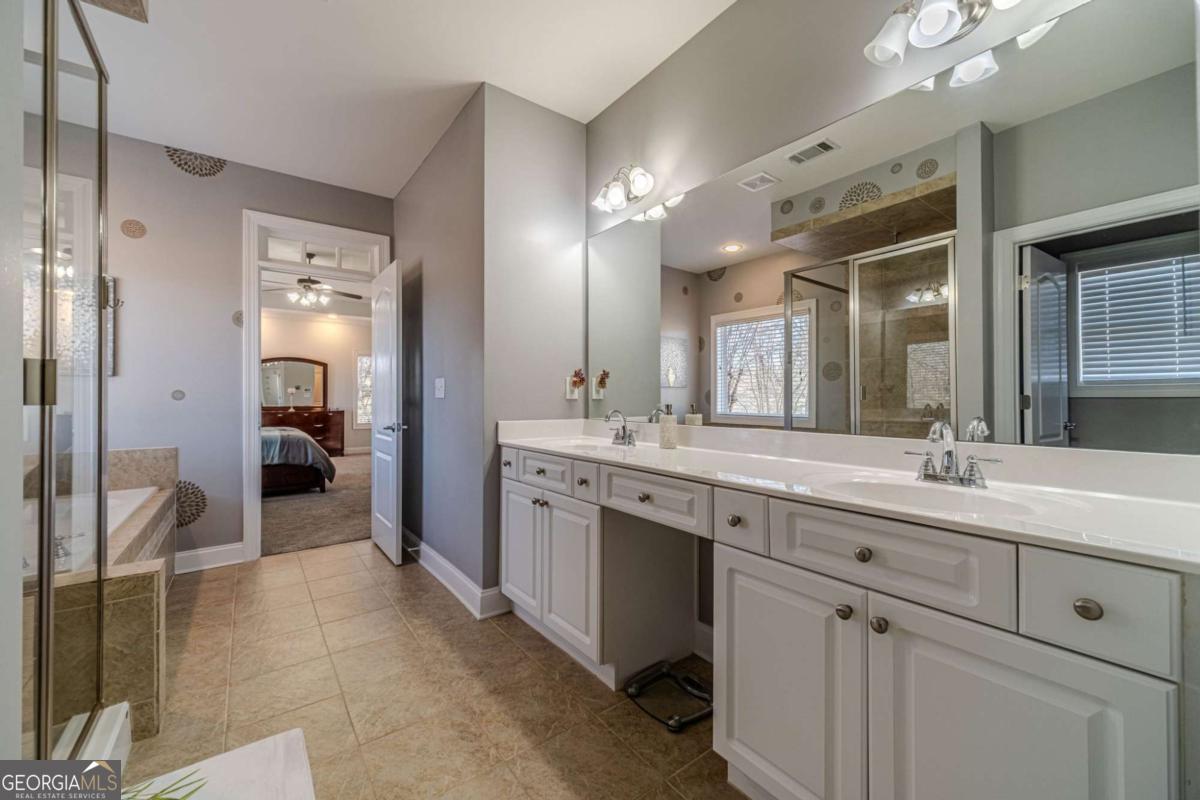1245 White Columns Drive Property Photo 24