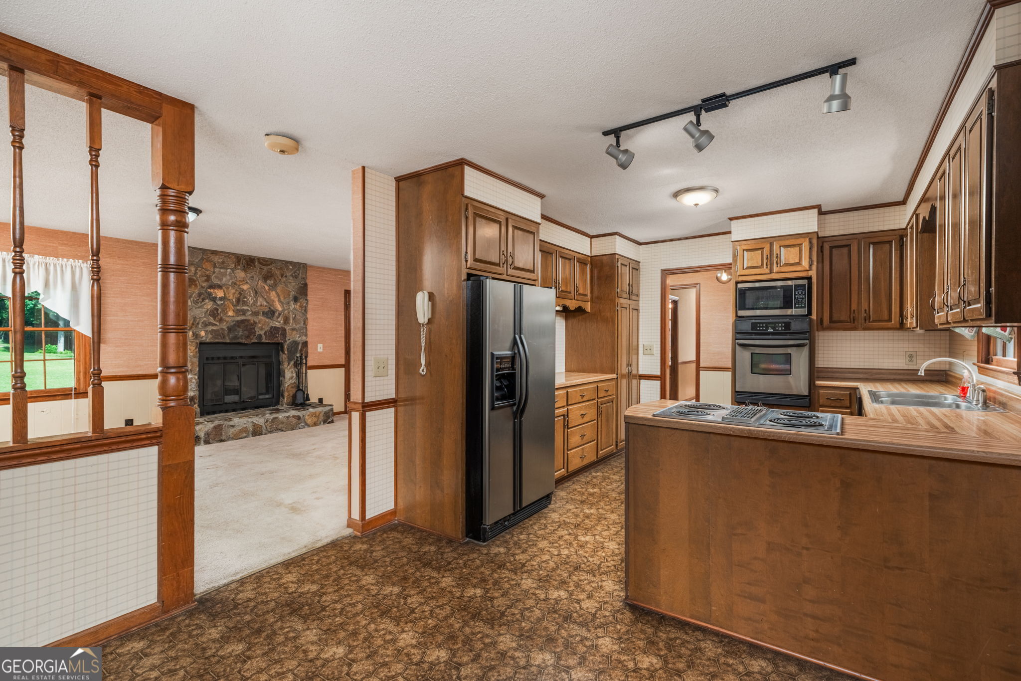2777 Glen Echo Drive Property Photo 10