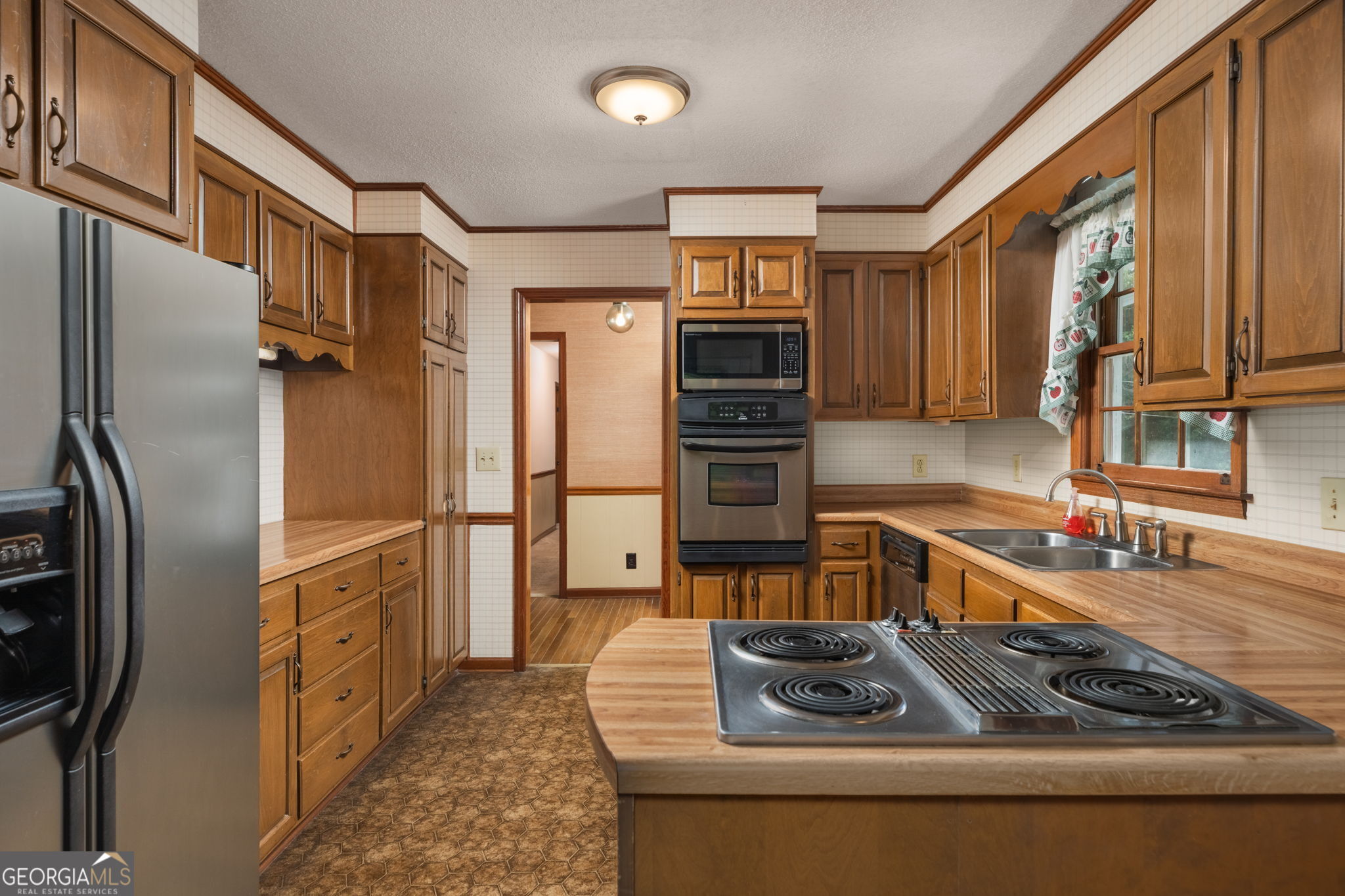 2777 Glen Echo Drive Property Photo 11