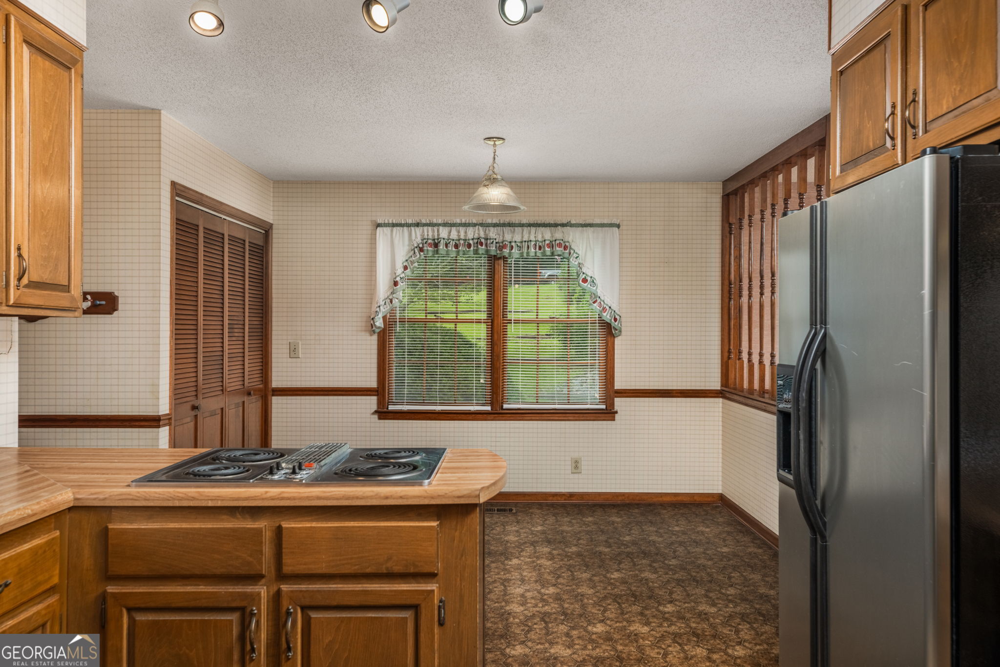 2777 Glen Echo Drive Property Photo 12