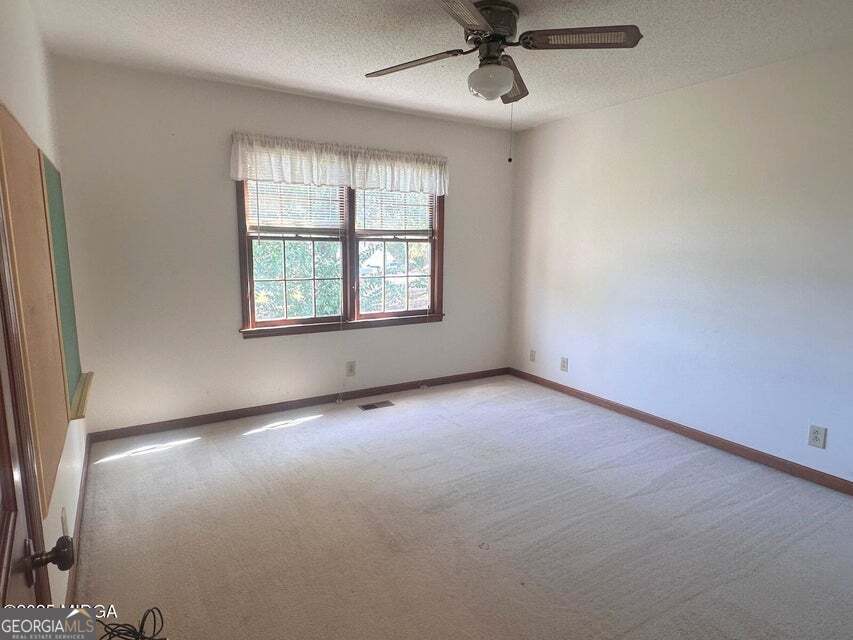 2777 Glen Echo Drive Property Photo 17