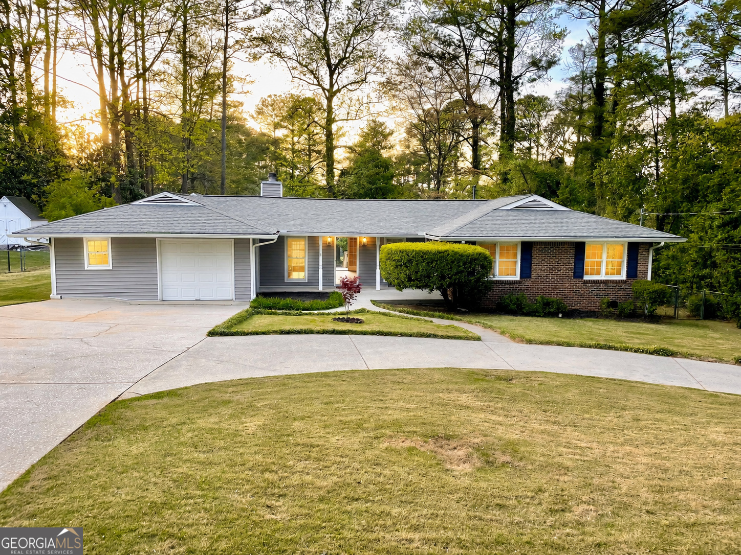 226 Pine Forest Drive Property Photo 1