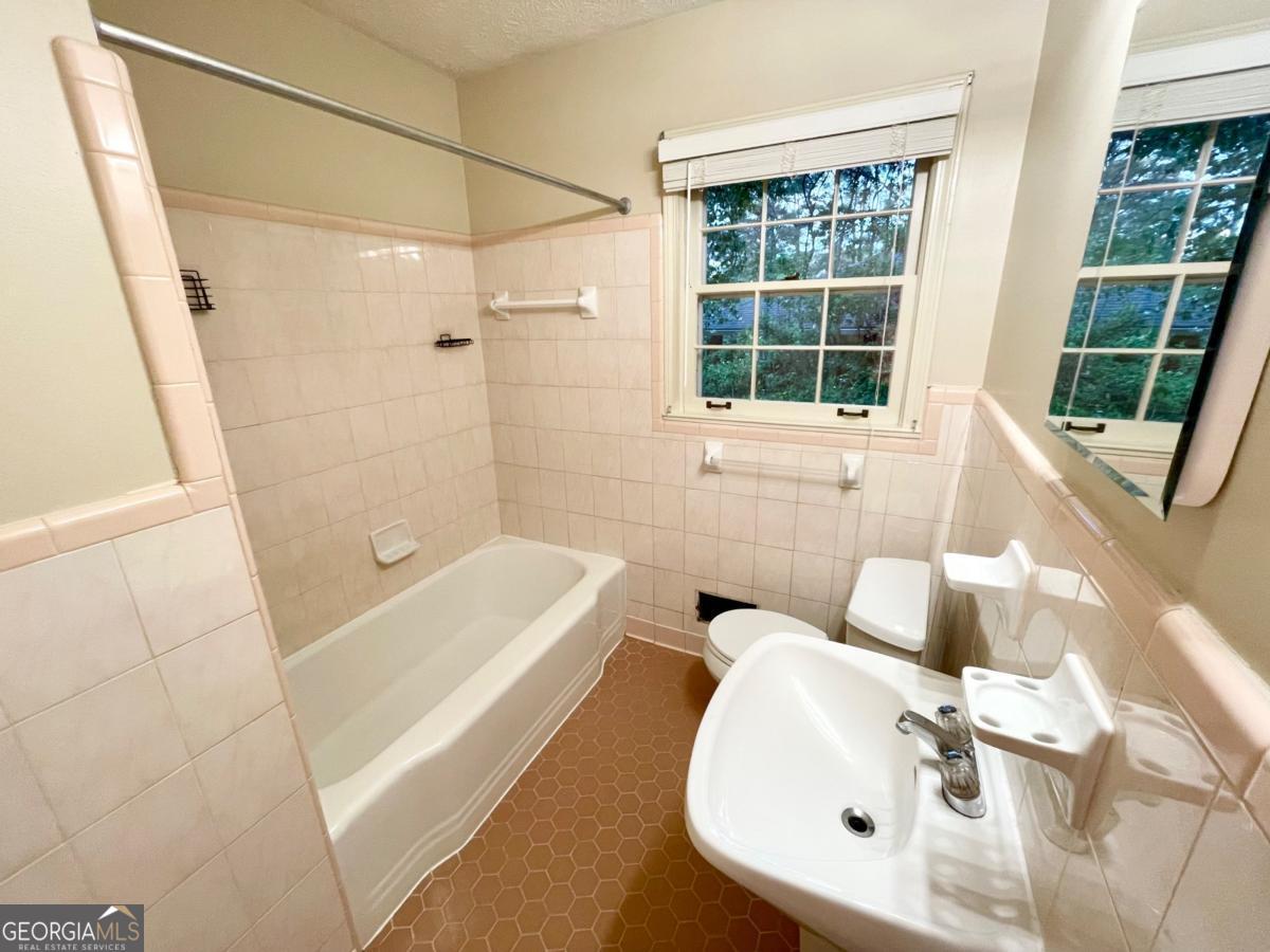 226 Pine Forest Drive Property Photo 15