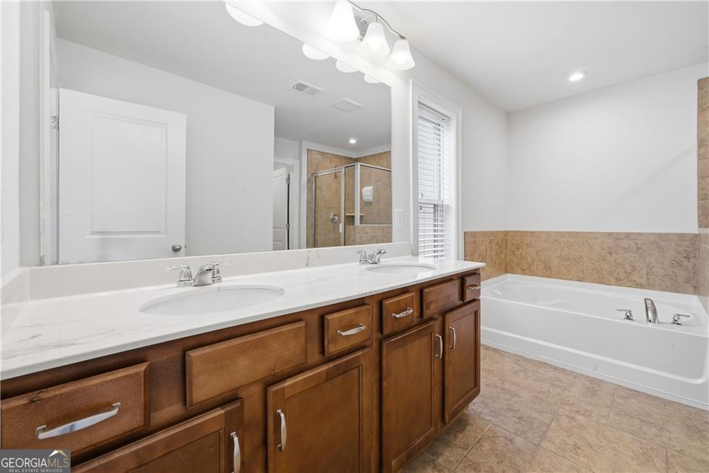 4095 Lake Manor Way Property Photo 19