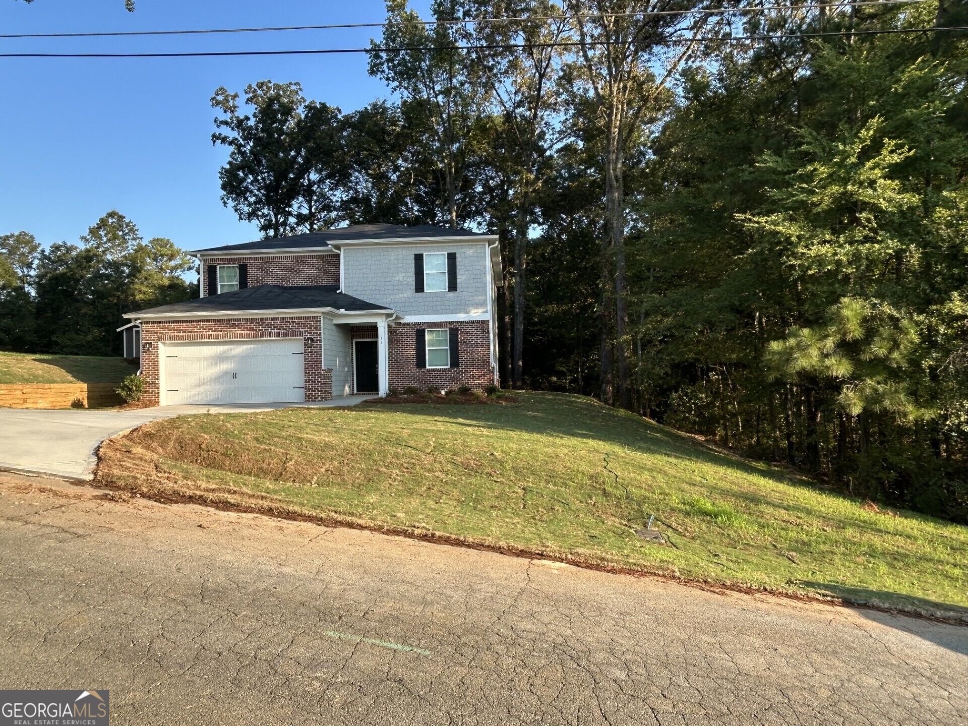 11 Meadowview Circle Property Photo 2