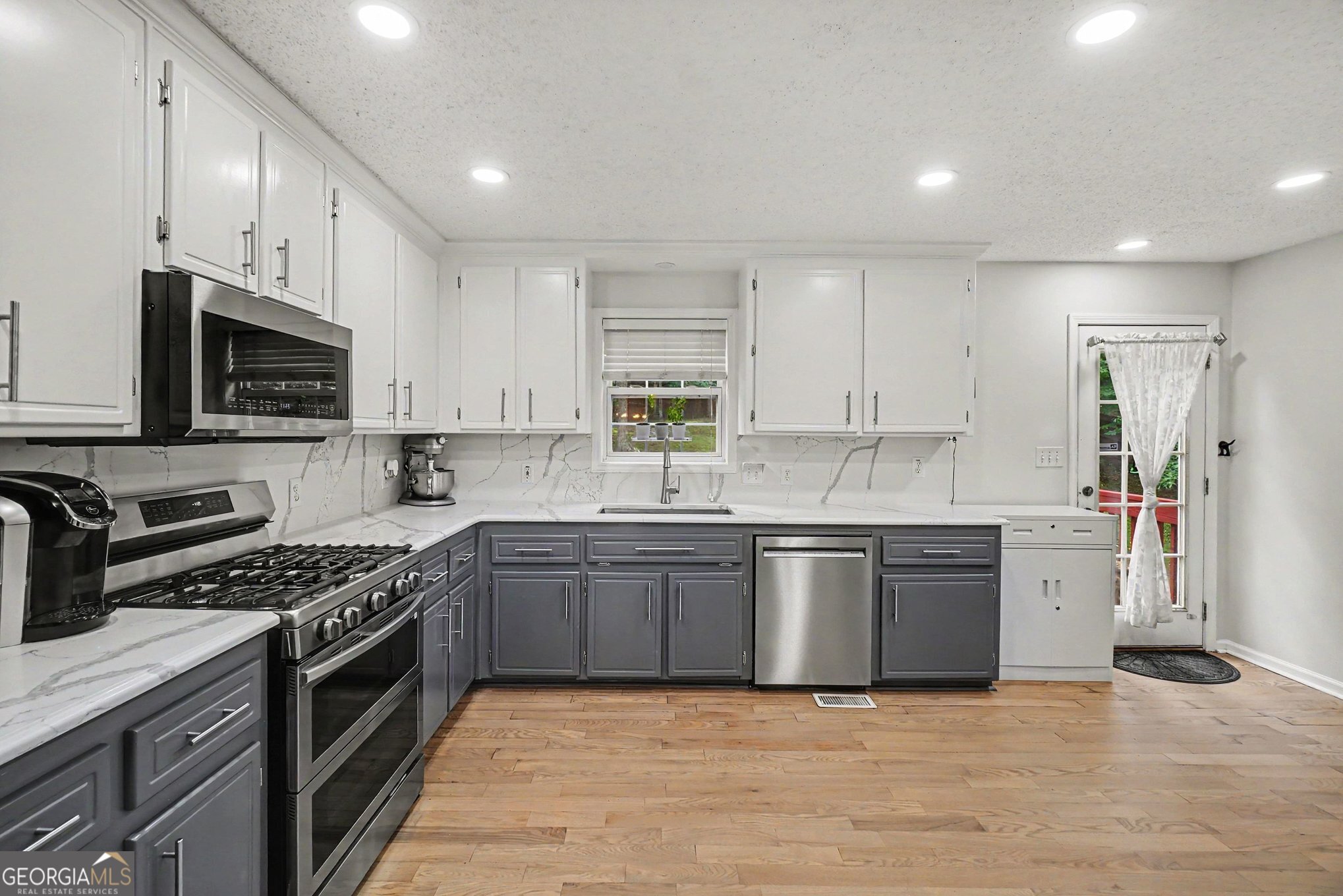 250 Sable Trace Drive Property Photo 8