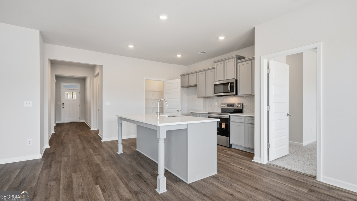 233 Bristol Boulevard Property Photo 13