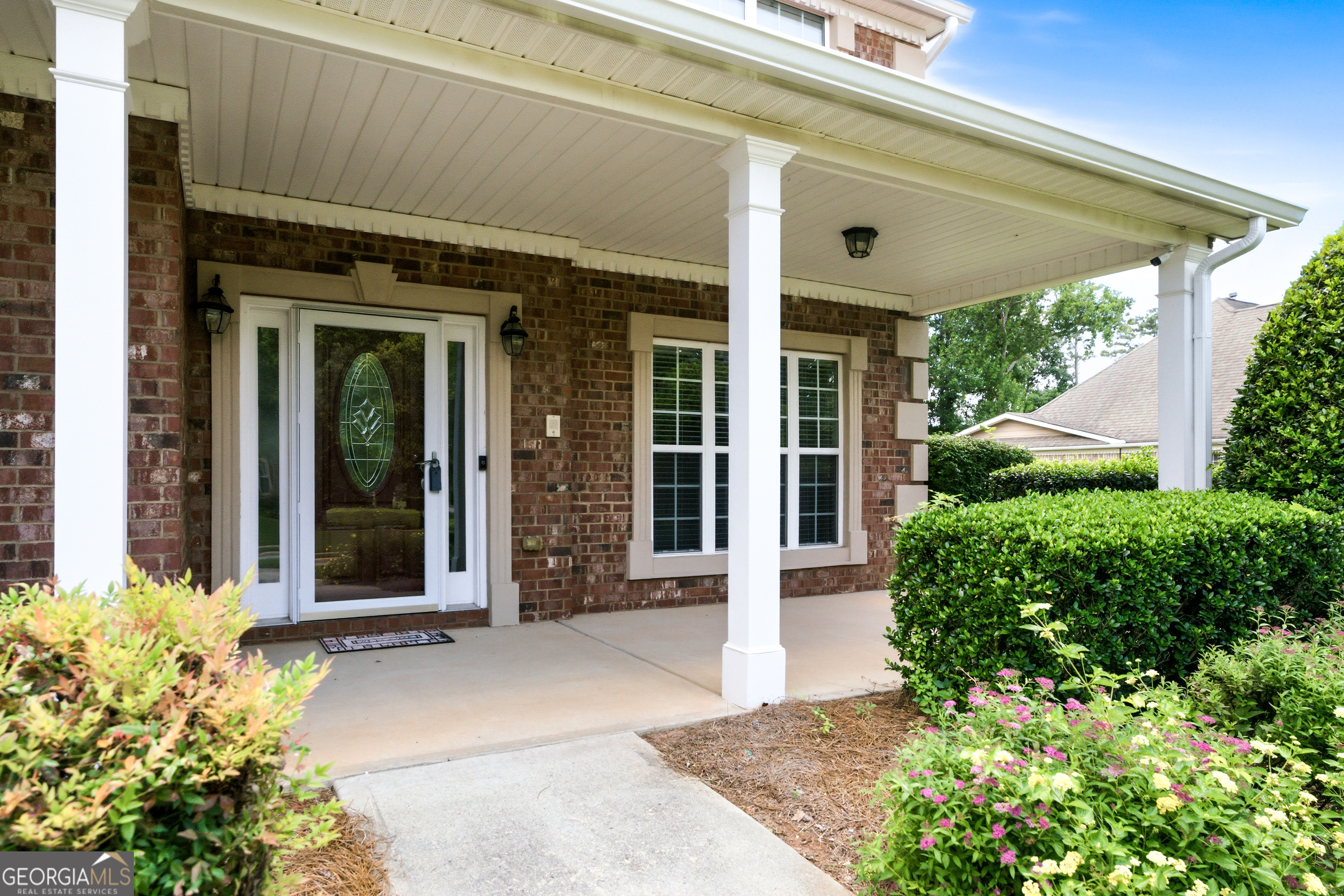 4200 Donington Way Property Photo 9