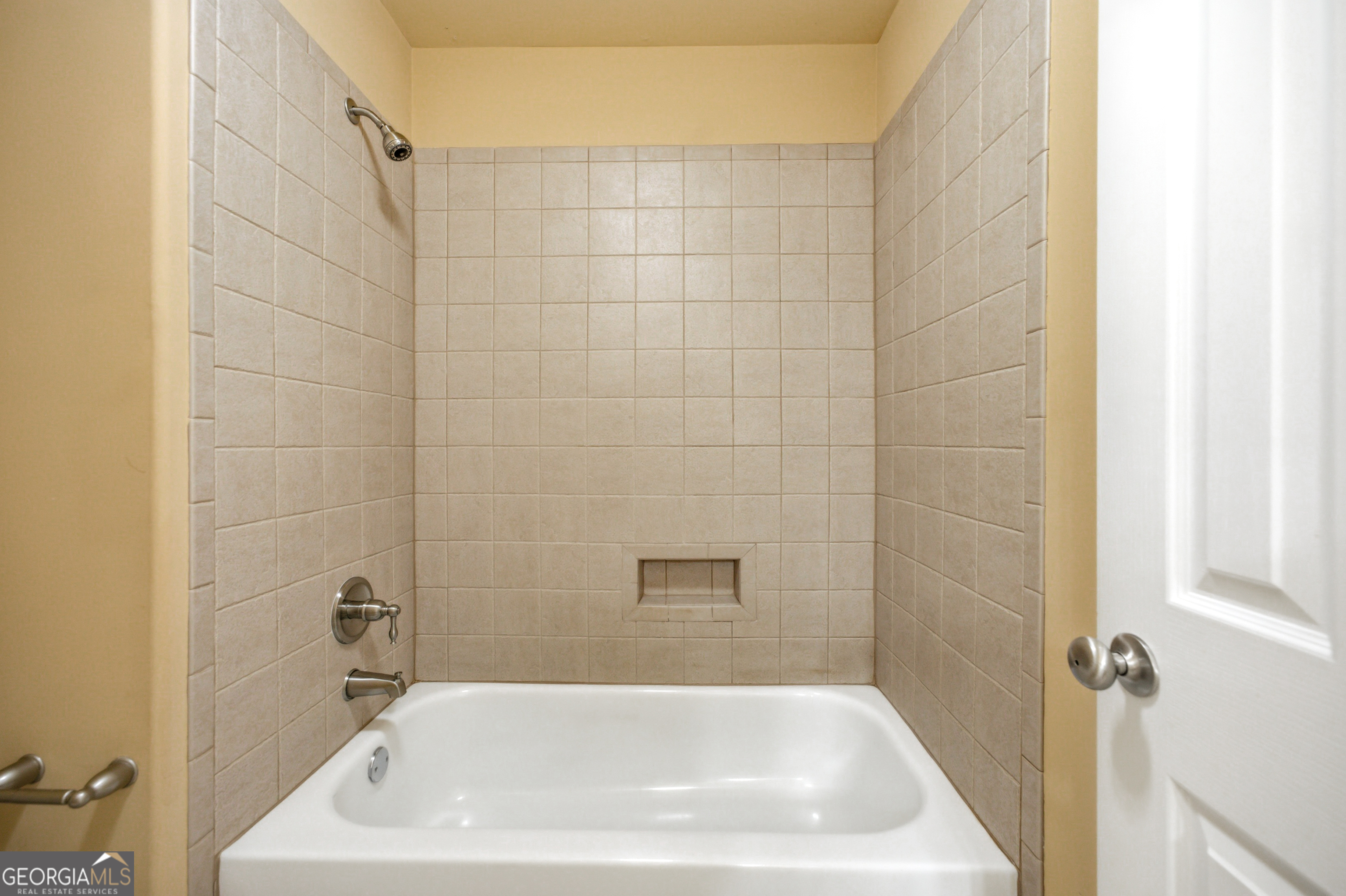 4200 Donington Way Property Photo 28