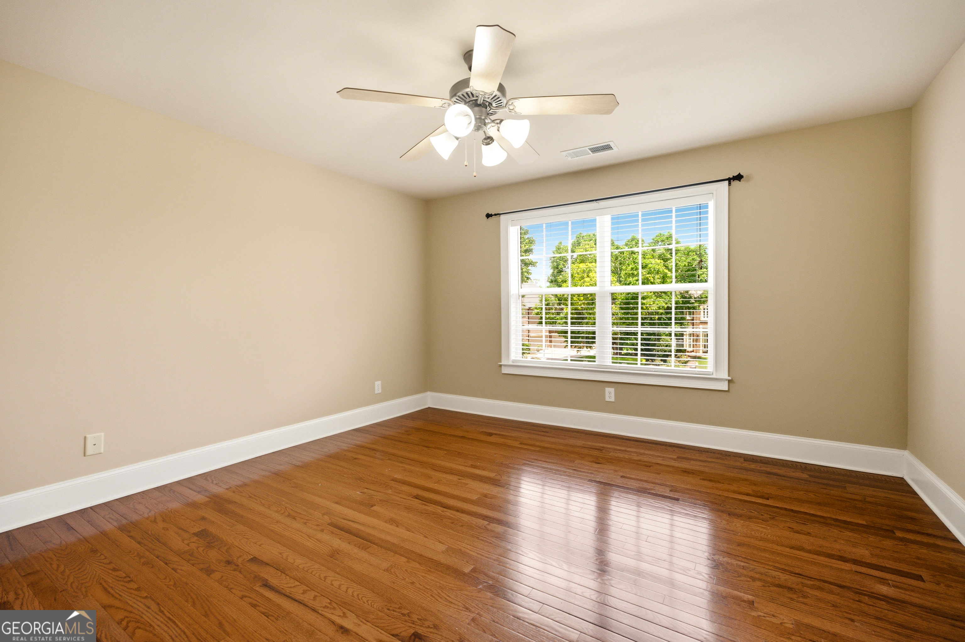 4200 Donington Way Property Photo 29