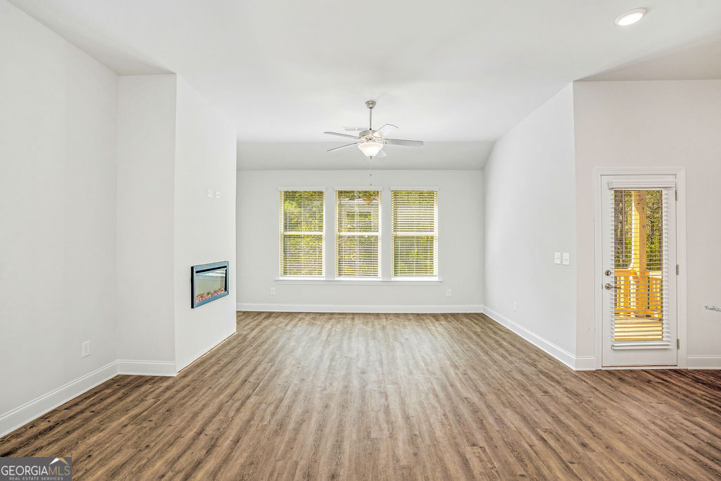 101 Cooper Drive # 37 Property Photo 15