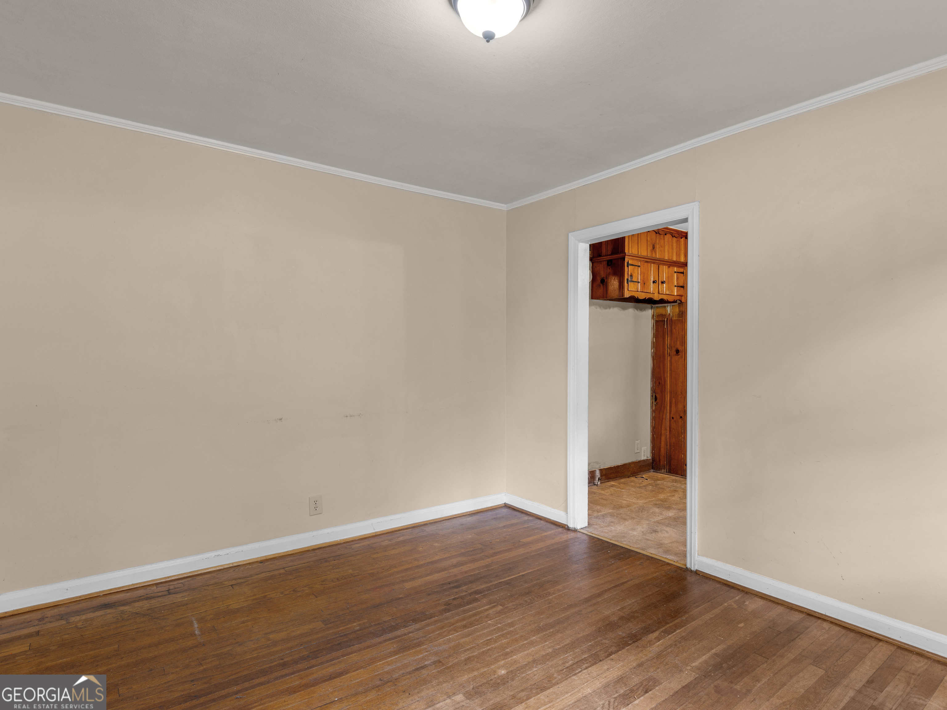 1782 Upper River Road Property Photo 6