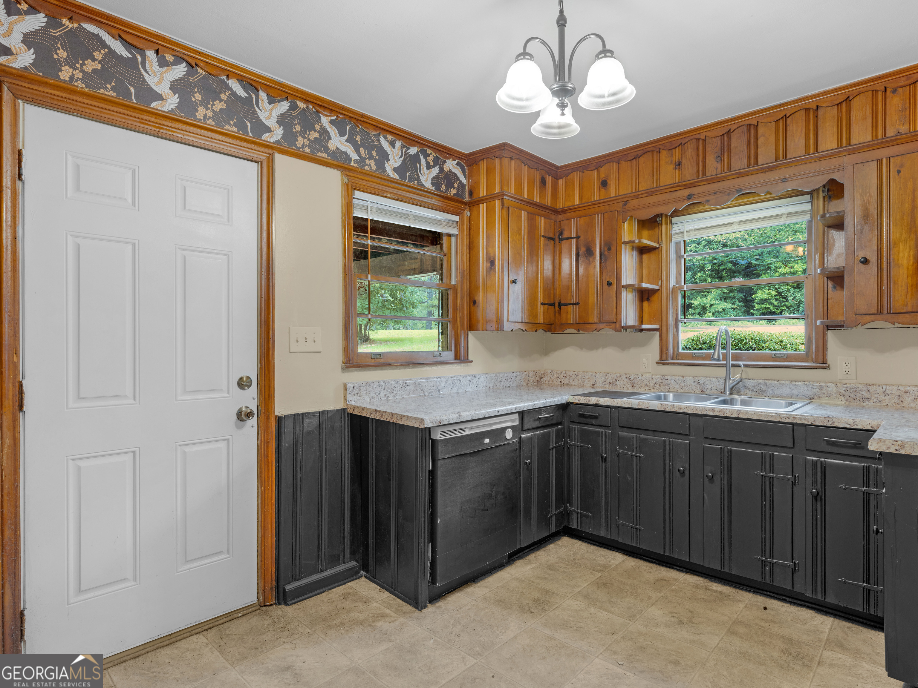 1782 Upper River Road Property Photo 7