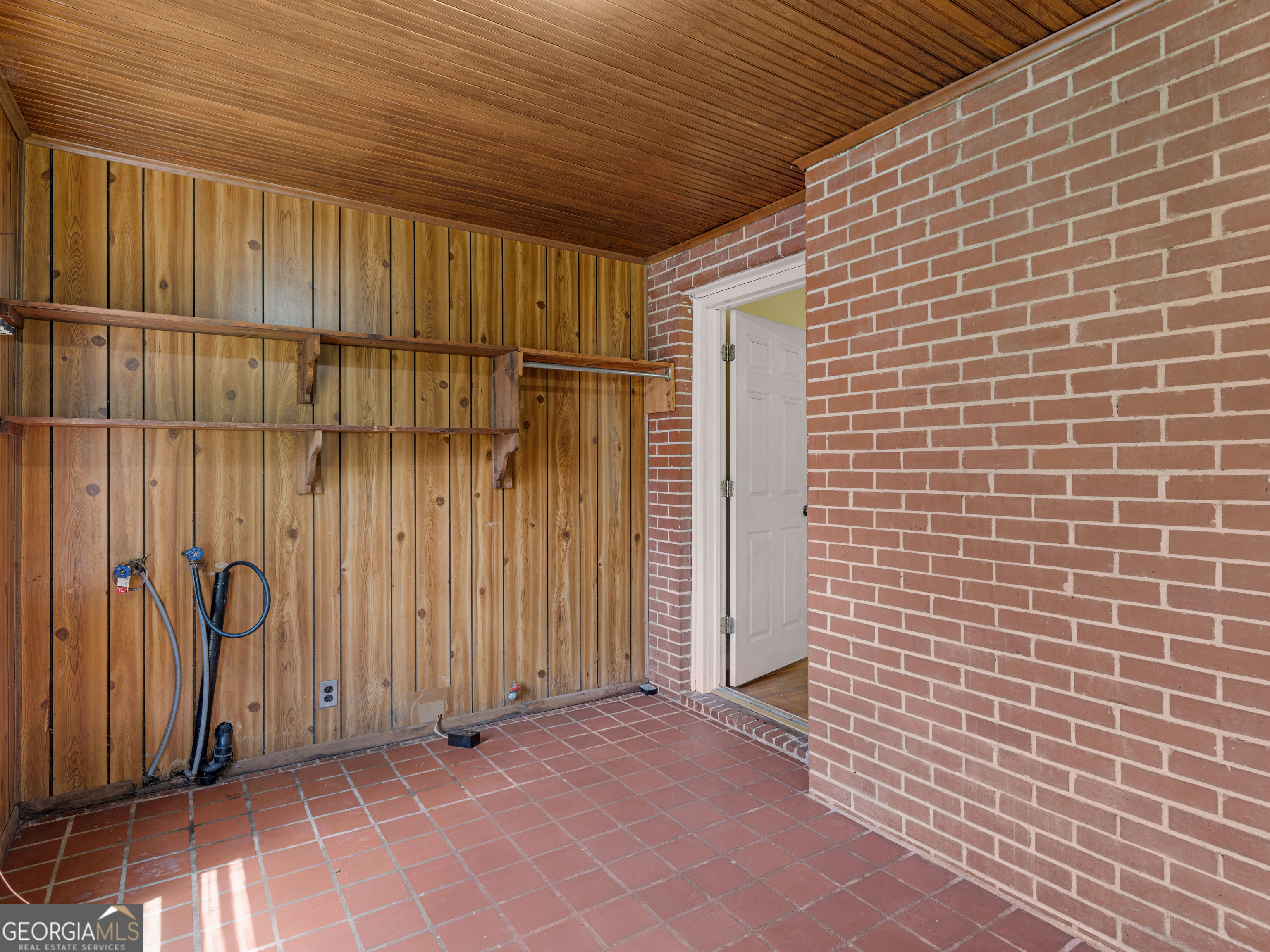 1782 Upper River Road Property Photo 23