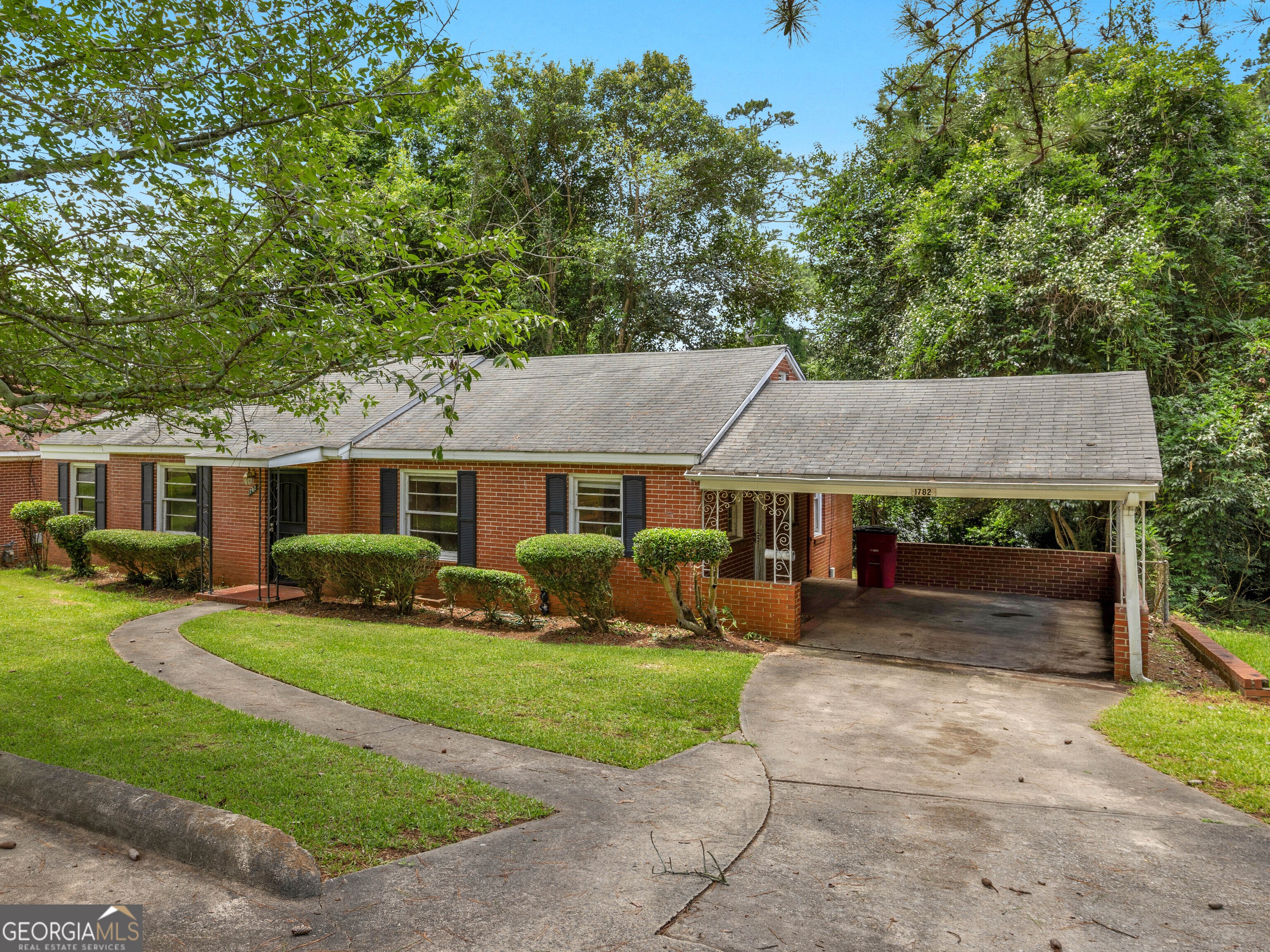 1782 Upper River Road Property Photo 28