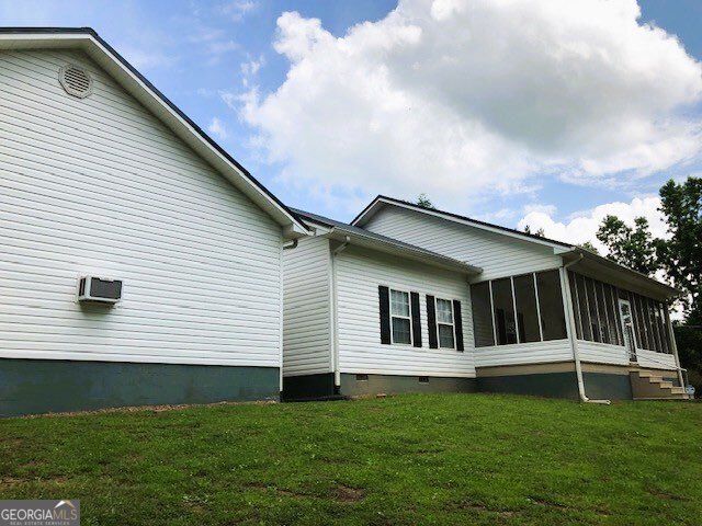 960 Mcentyre Loop Se Property Photo 1