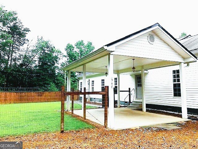 960 Mcentyre Loop Se Property Photo 7