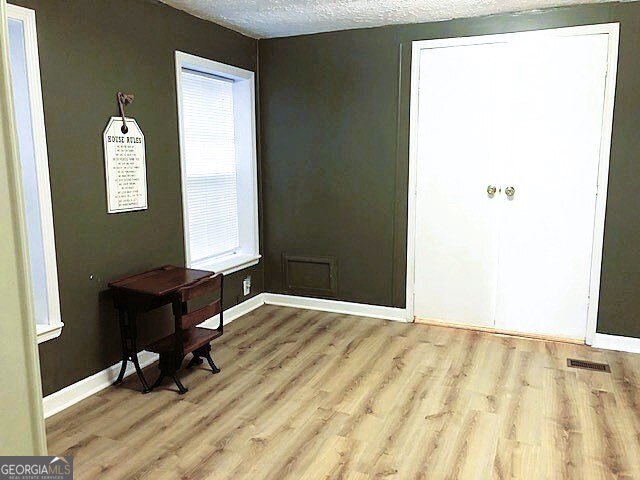 960 Mcentyre Loop Se Property Photo 29