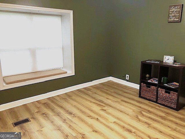 960 Mcentyre Loop Se Property Photo 33