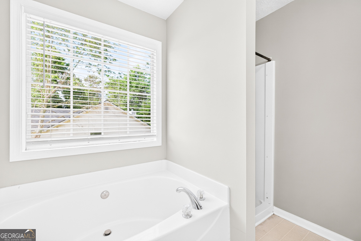 65 Hillock Court Property Photo 8