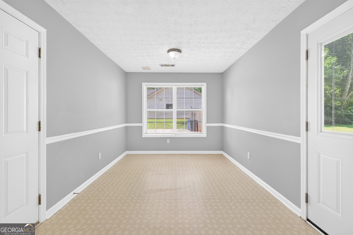 65 Hillock Court Property Photo 20