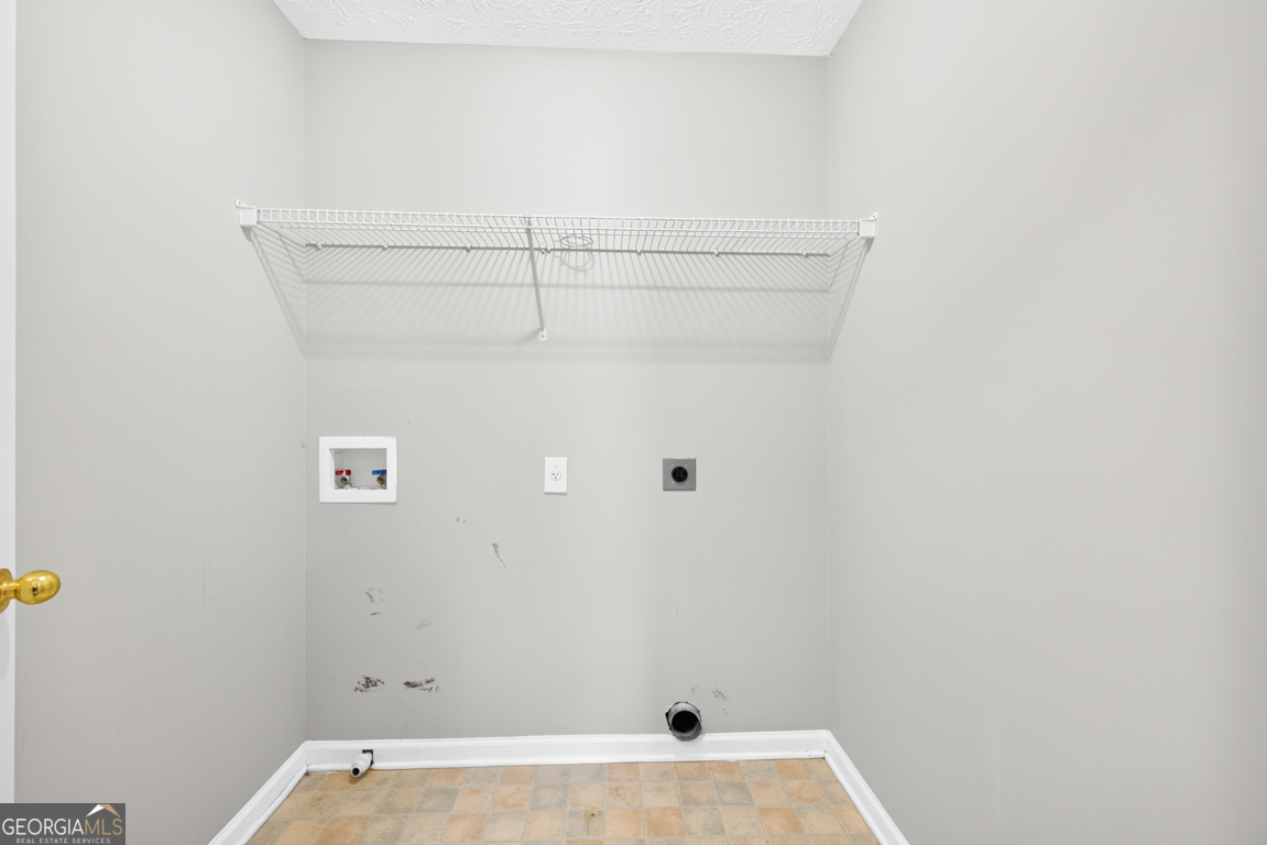 65 Hillock Court Property Photo 28