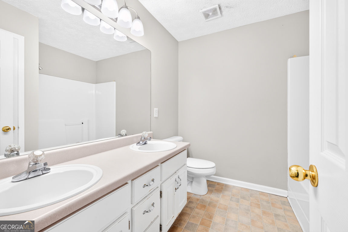 65 Hillock Court Property Photo 41