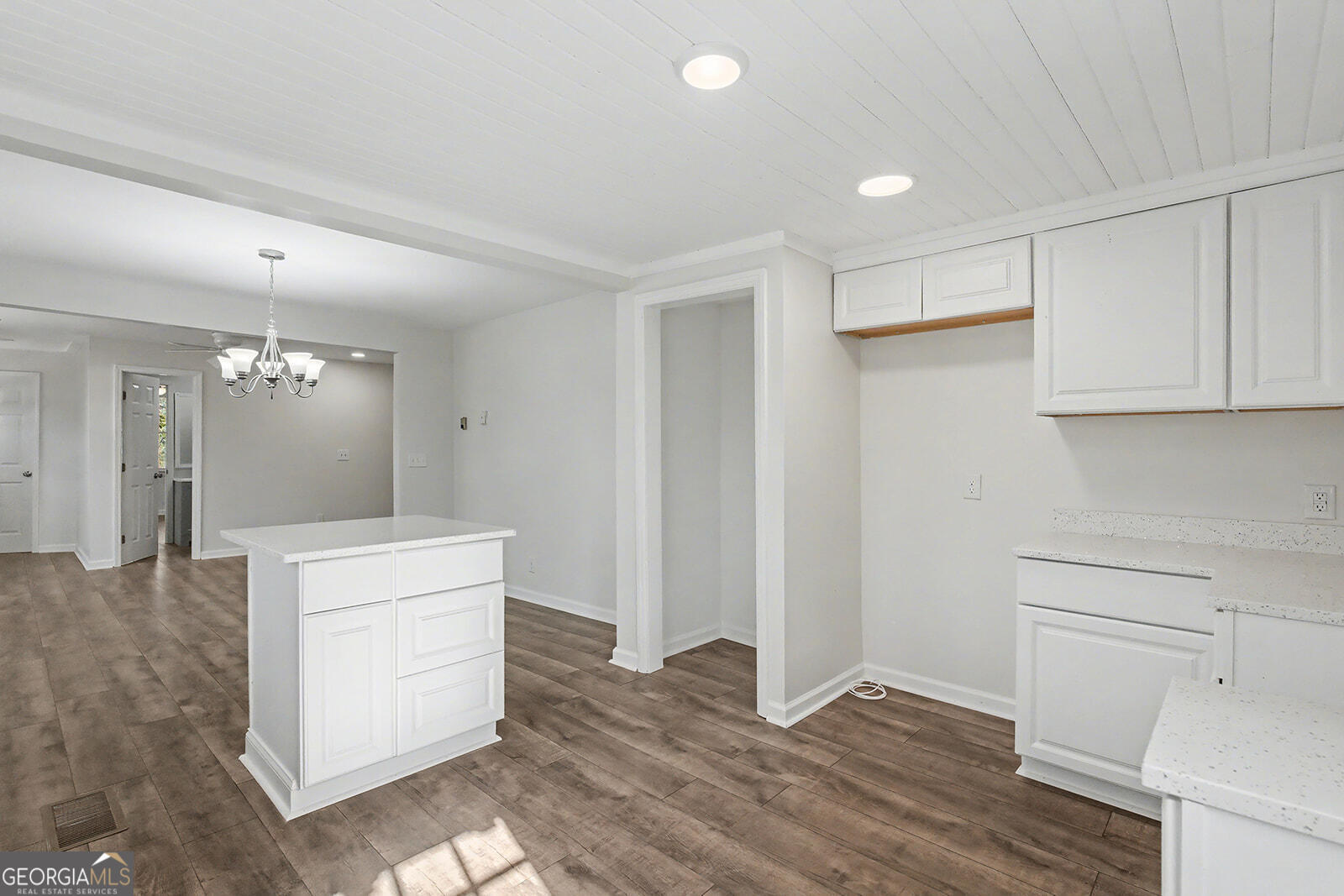 5284 Campbellton Road Sw Property Photo 5