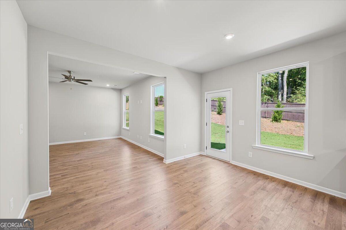 360 Waterbluff Drive Property Photo 7