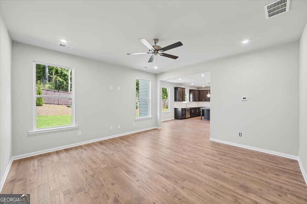 360 Waterbluff Drive Property Photo 13
