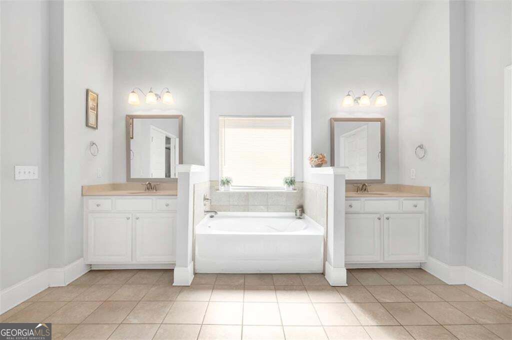 4580 Cloister Circle Property Photo 13