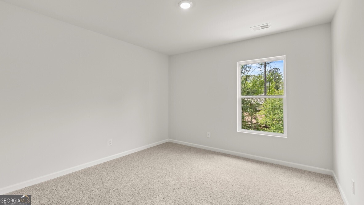 50 Thompson Court Property Photo 21