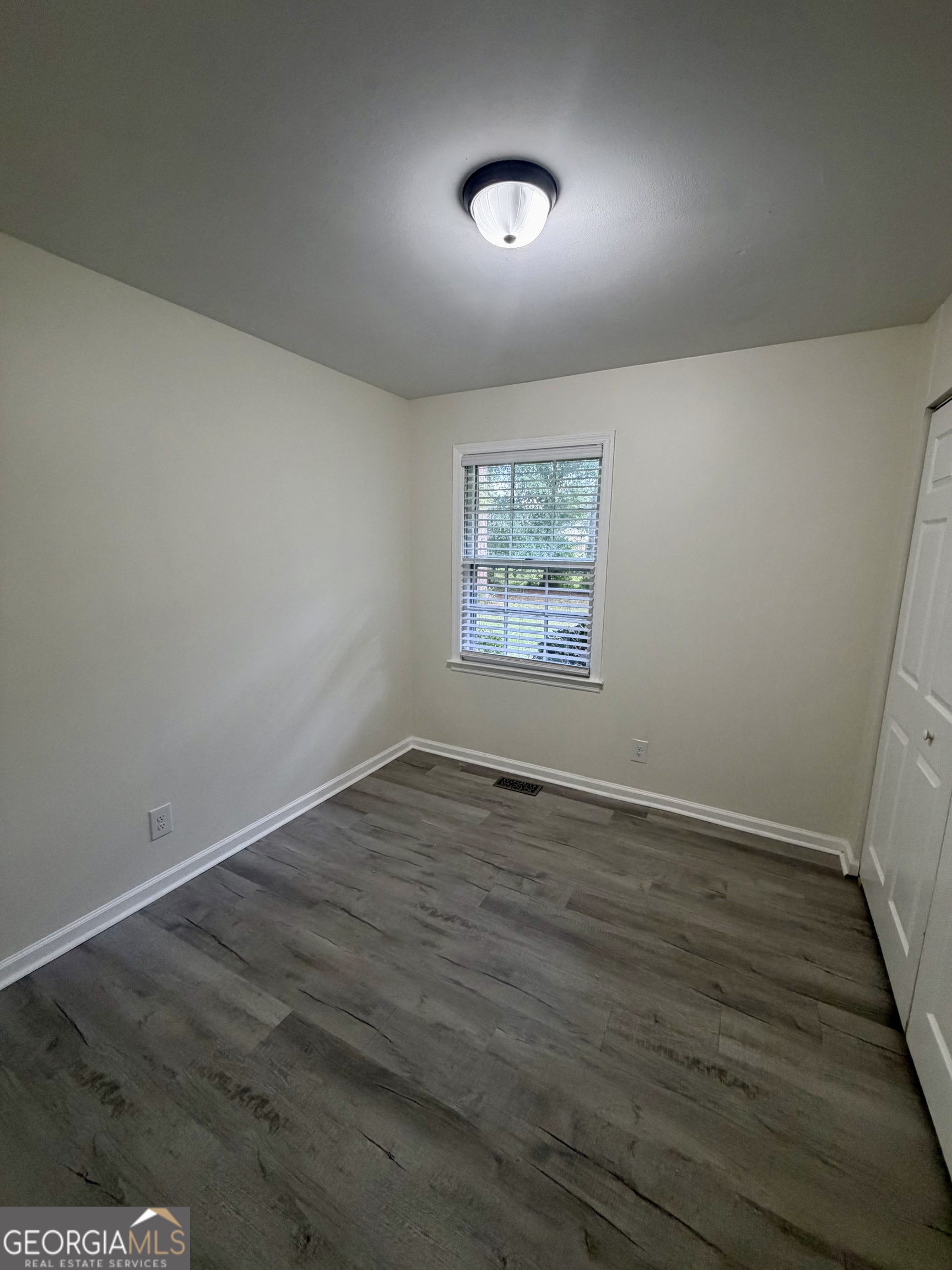 1100 Pineneedle Drive Property Photo 19