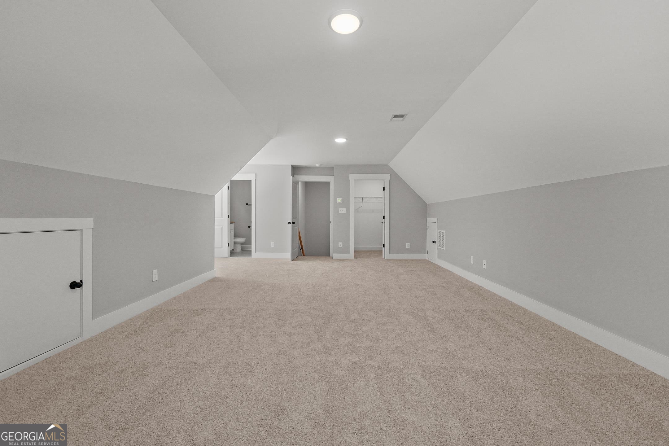 2000 Millstream Court Property Photo 35