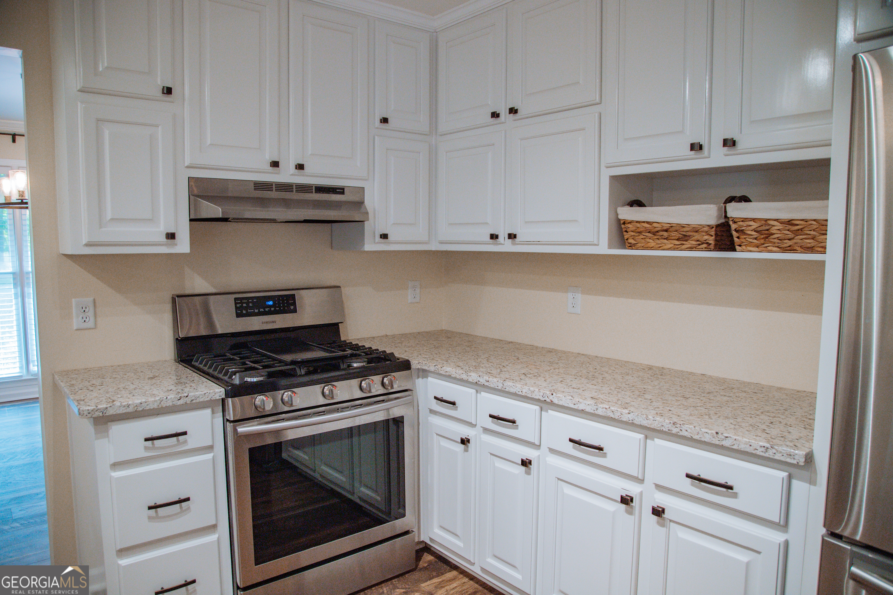 30 Laurelwood Circle Property Photo 15