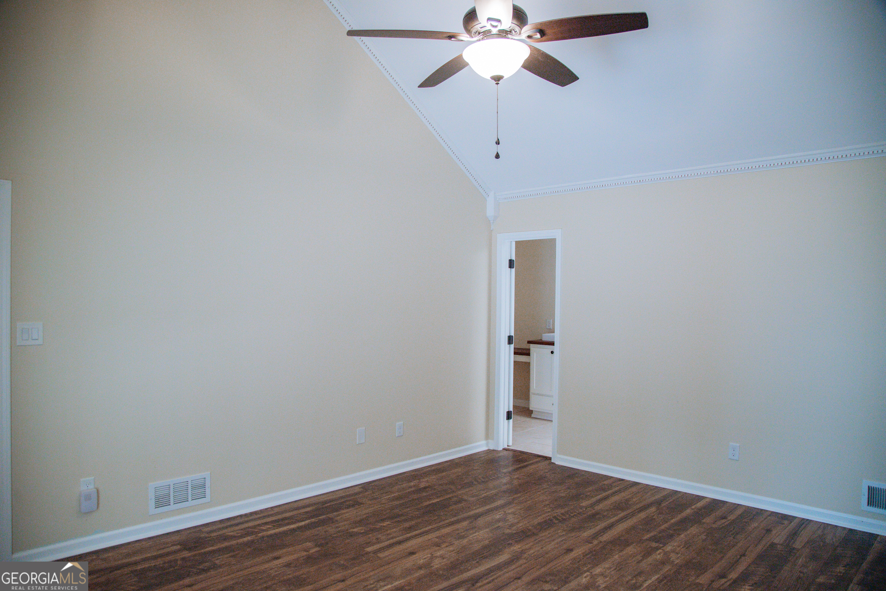 30 Laurelwood Circle Property Photo 20