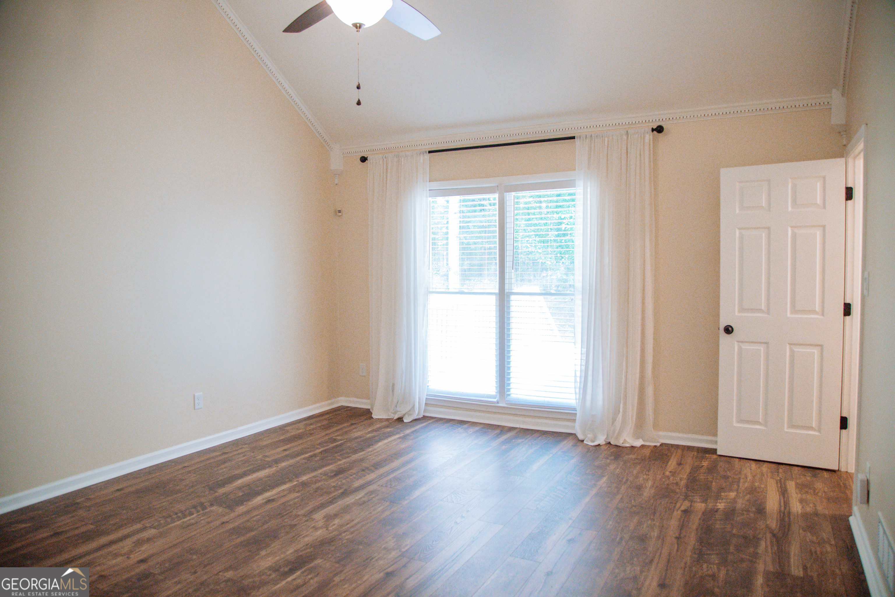 30 Laurelwood Circle Property Photo 22