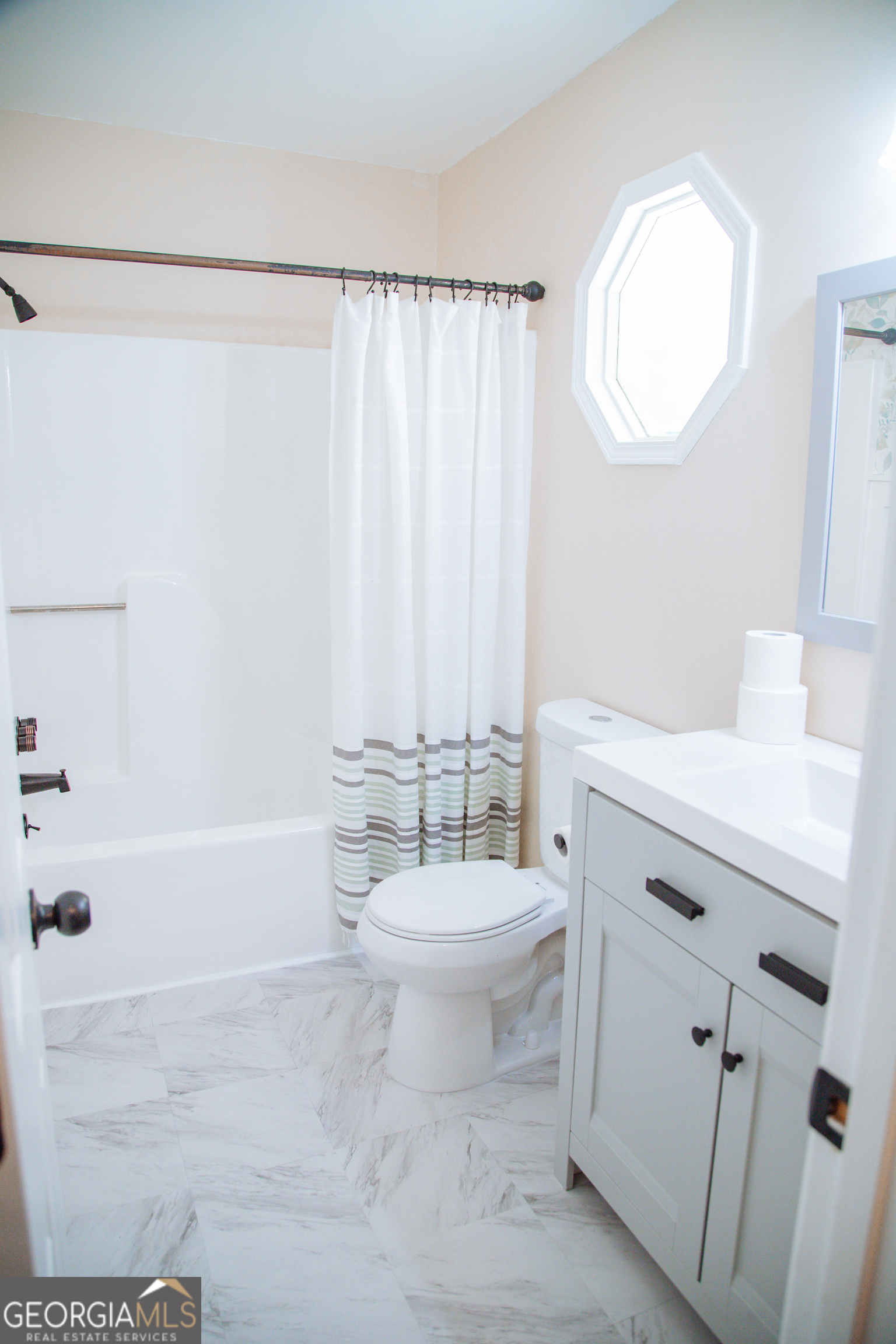 30 Laurelwood Circle Property Photo 33