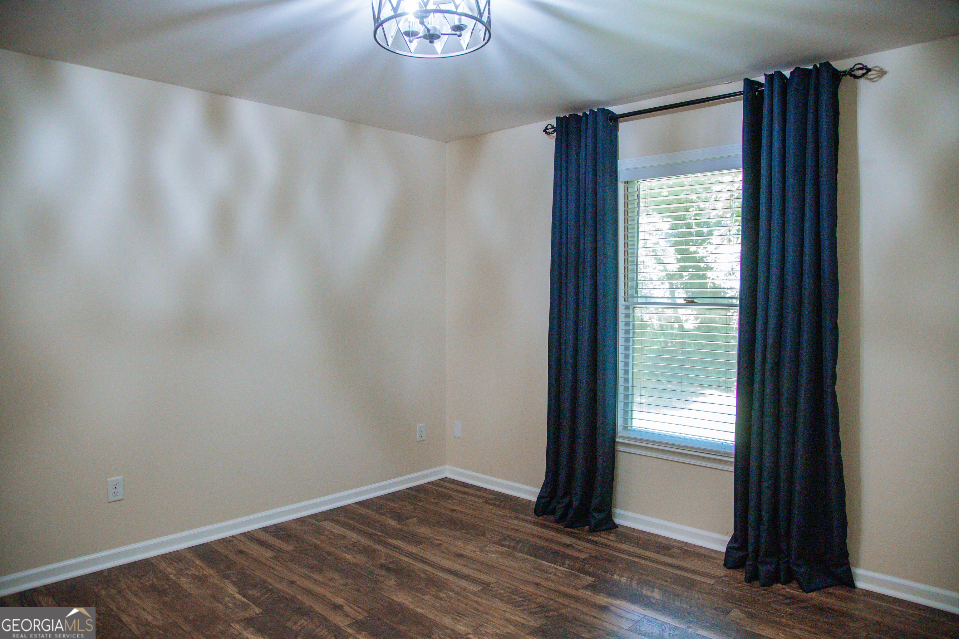 30 Laurelwood Circle Property Photo 41