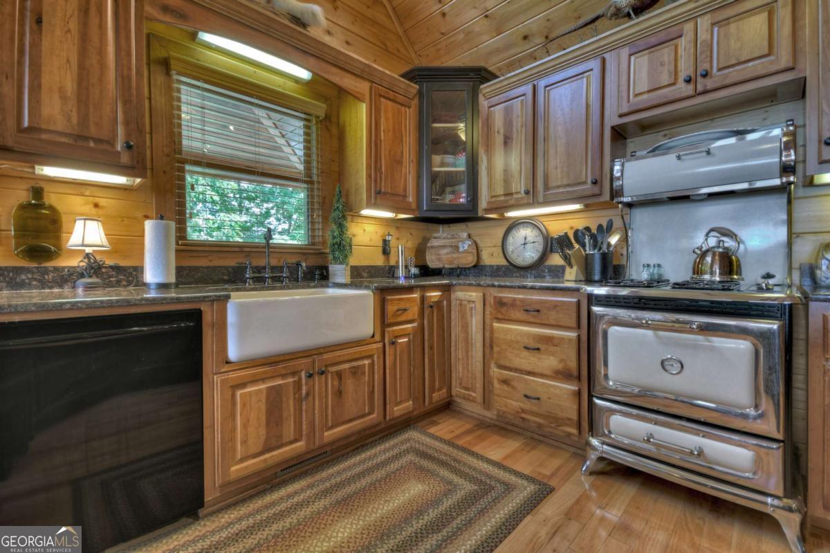 1404 Mountain High Drive Property Photo 17