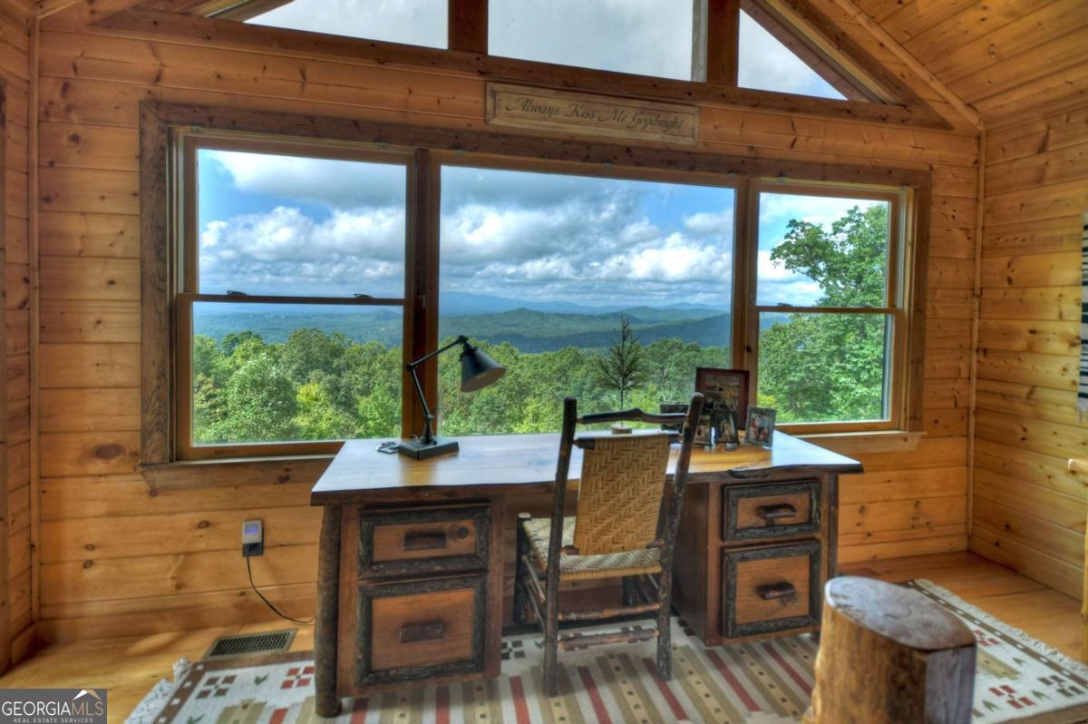1404 Mountain High Drive Property Photo 32